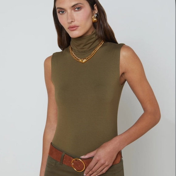L'AGENCE Tops - NWT L'AGENCE Ceci Sleeveless Turtleneck Top in Pine Size M